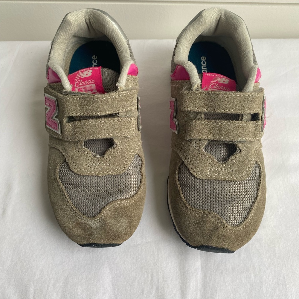 New Balance Little Kids 574 Grey Pink Running Shoe 12.5 Hook And Loop Closure